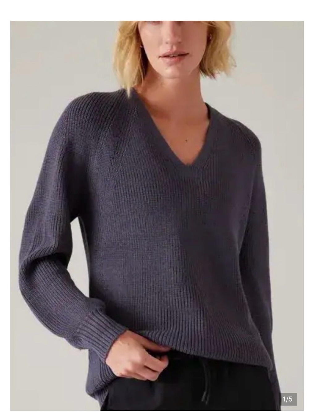 Athleta Hanover V-Neck Sweater in Dusk Violet Purple EUC 1X Merino Blend